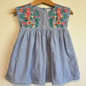 Baby Gap Light Blue Chambray Embroidered Dress Girl’s Size 12-18 Month